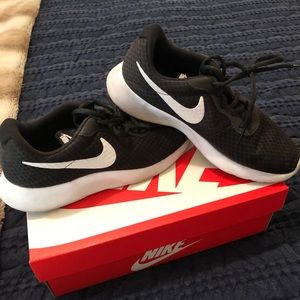 Like new excellent condition Nike air